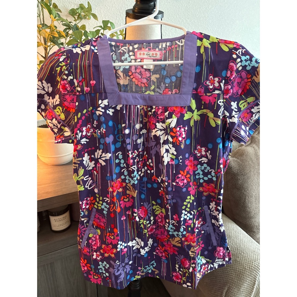 Koi‎ by Kathy Peterson Womens XS Scrub Top Purple Floral Cotton Square Neck NWOT